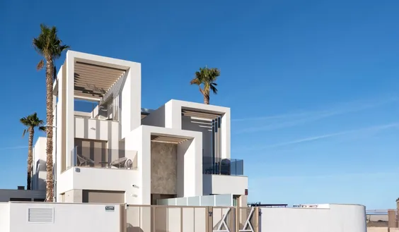 Real estate in Spain, Town house. Serena Golf area, 3 bedrooms, 99 m2 - photo 1