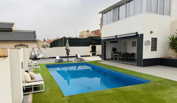 Buy property in Spain. Benijofar area, 3 bedrooms, 154 m2 - photo 1